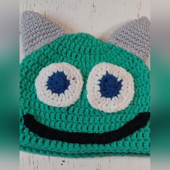 Monster Child Handmade Beanie Crochet Stocking Hat Winter Warm Cozy - Picture 5 of 8